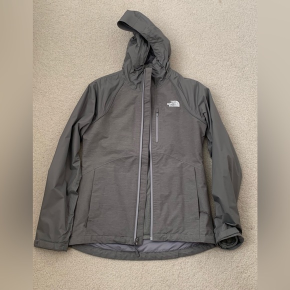 North Face Ski Jacket - Picture 1 of 2